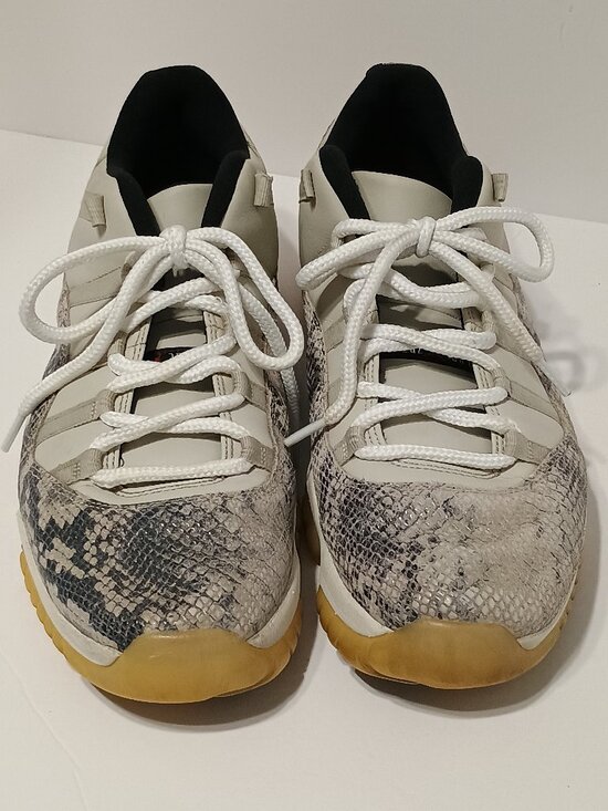 Nike Air Jordan 11 Low Snakeskin Light Bone Men’s 13 White Gray Sneakers main image 4